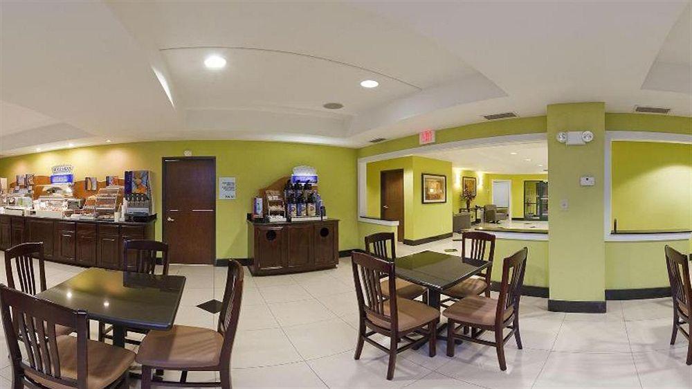 Holiday Inn Express & Suites Tell City By Ihg מראה חיצוני תמונה