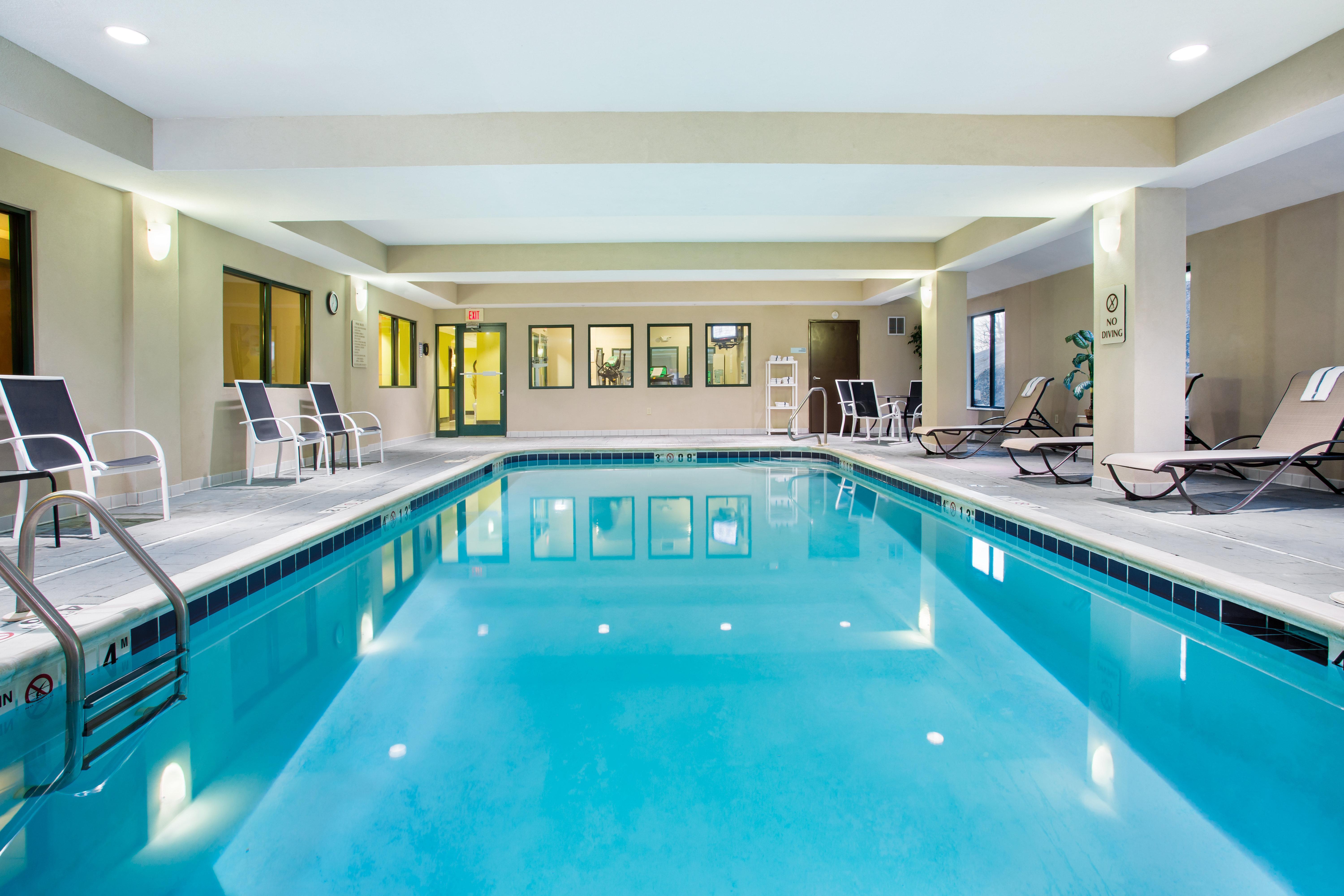 Holiday Inn Express & Suites Tell City By Ihg מראה חיצוני תמונה