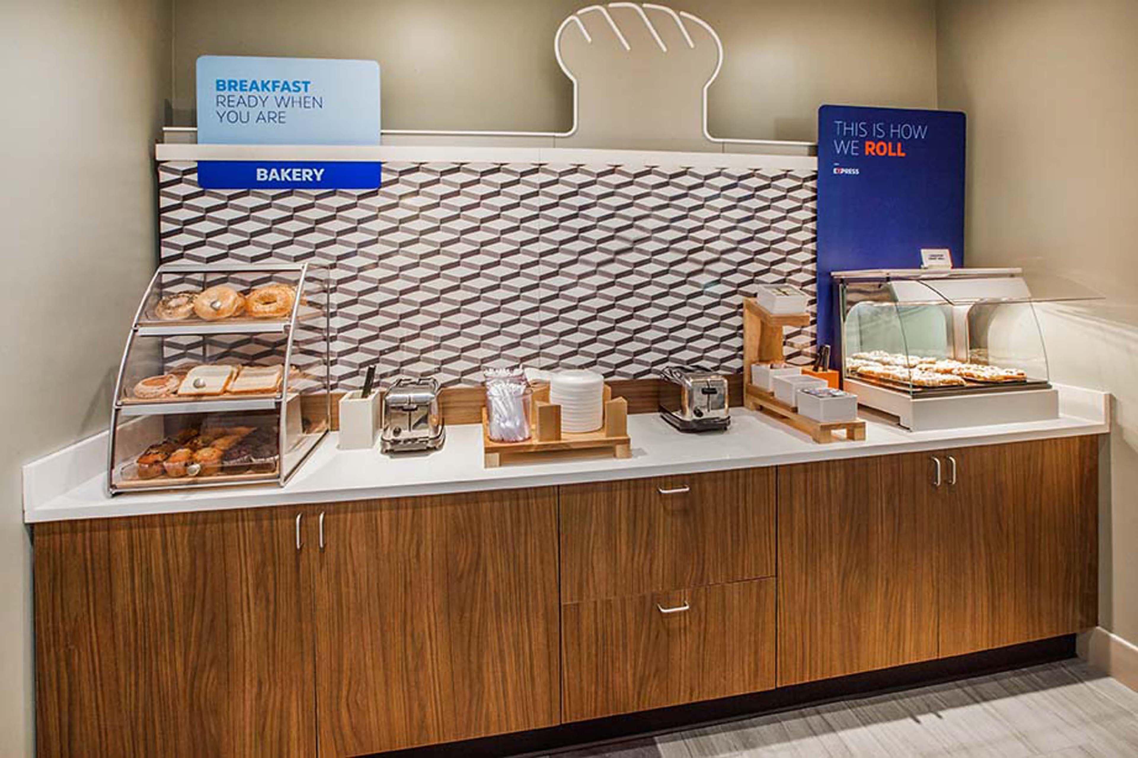 Holiday Inn Express & Suites Tell City By Ihg מראה חיצוני תמונה