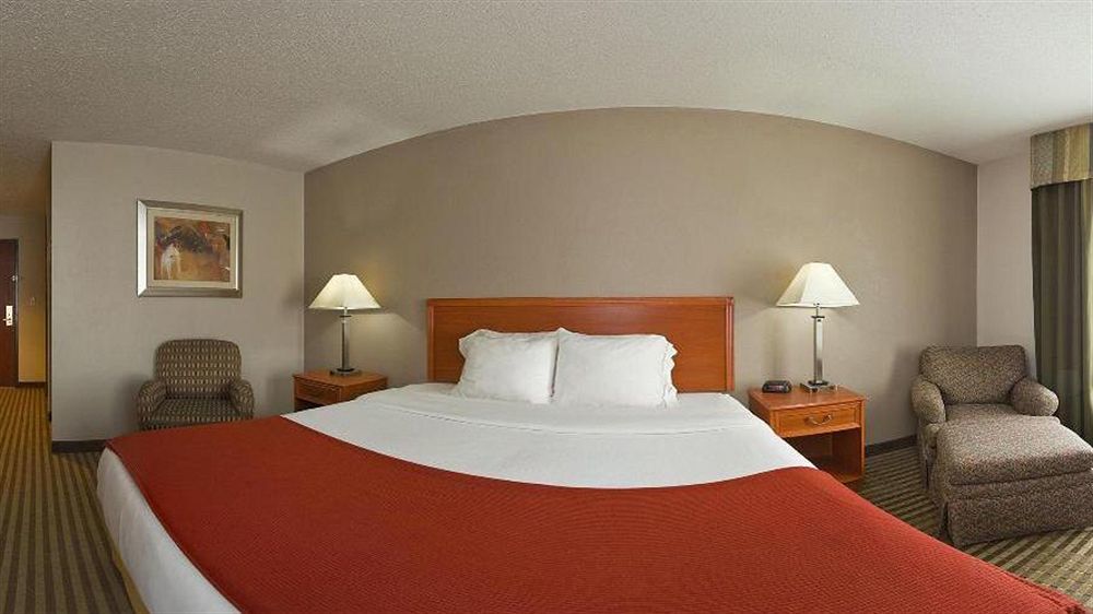 Holiday Inn Express & Suites Tell City By Ihg מראה חיצוני תמונה