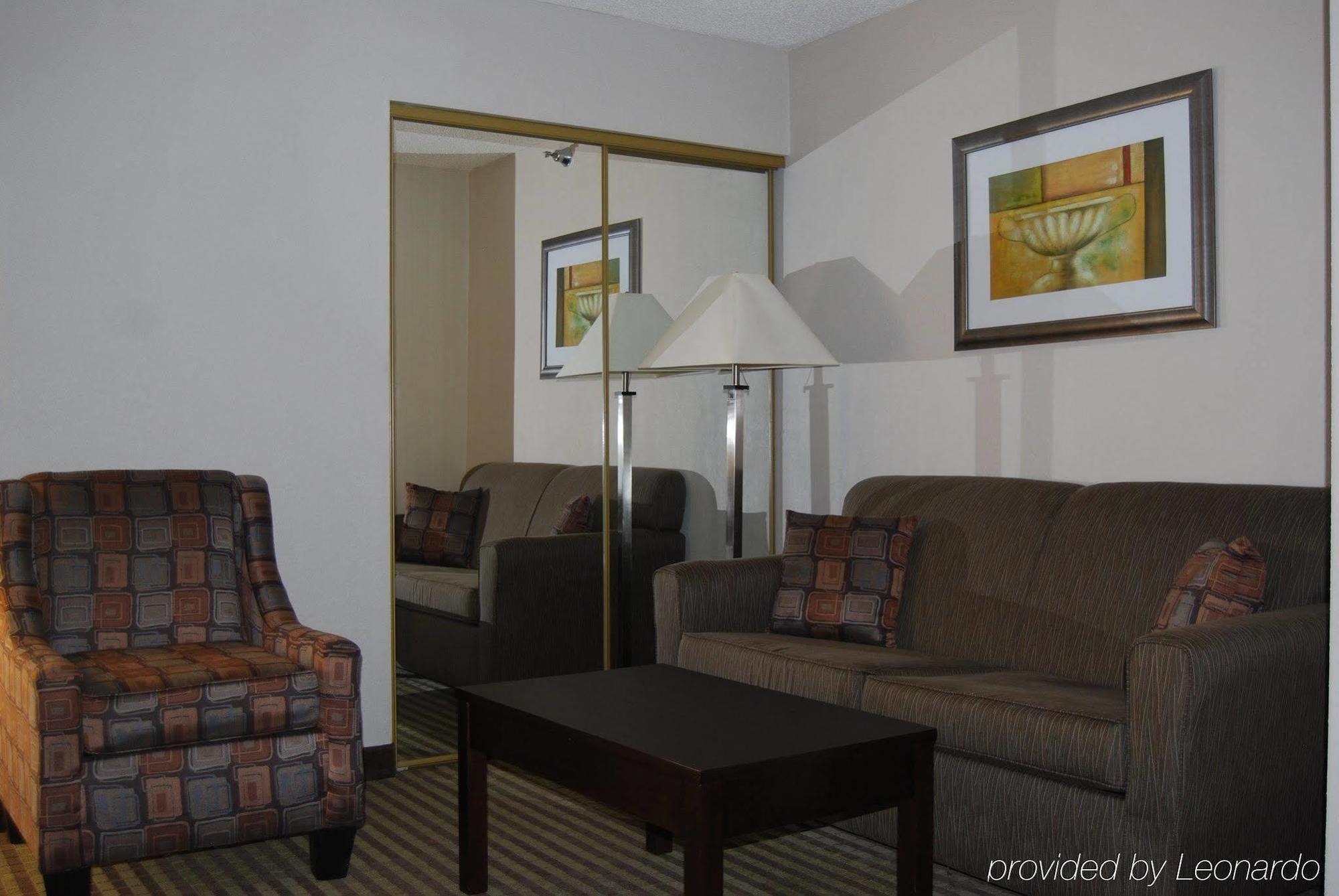 Holiday Inn Express & Suites Tell City By Ihg מראה חיצוני תמונה