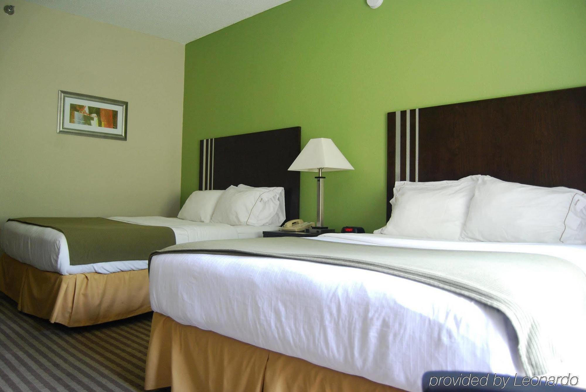 Holiday Inn Express & Suites Tell City By Ihg מראה חיצוני תמונה